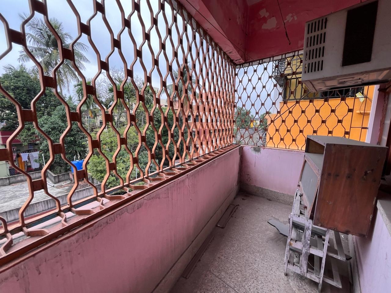 2 BHK Flat in Ganguly Bagan Image 1