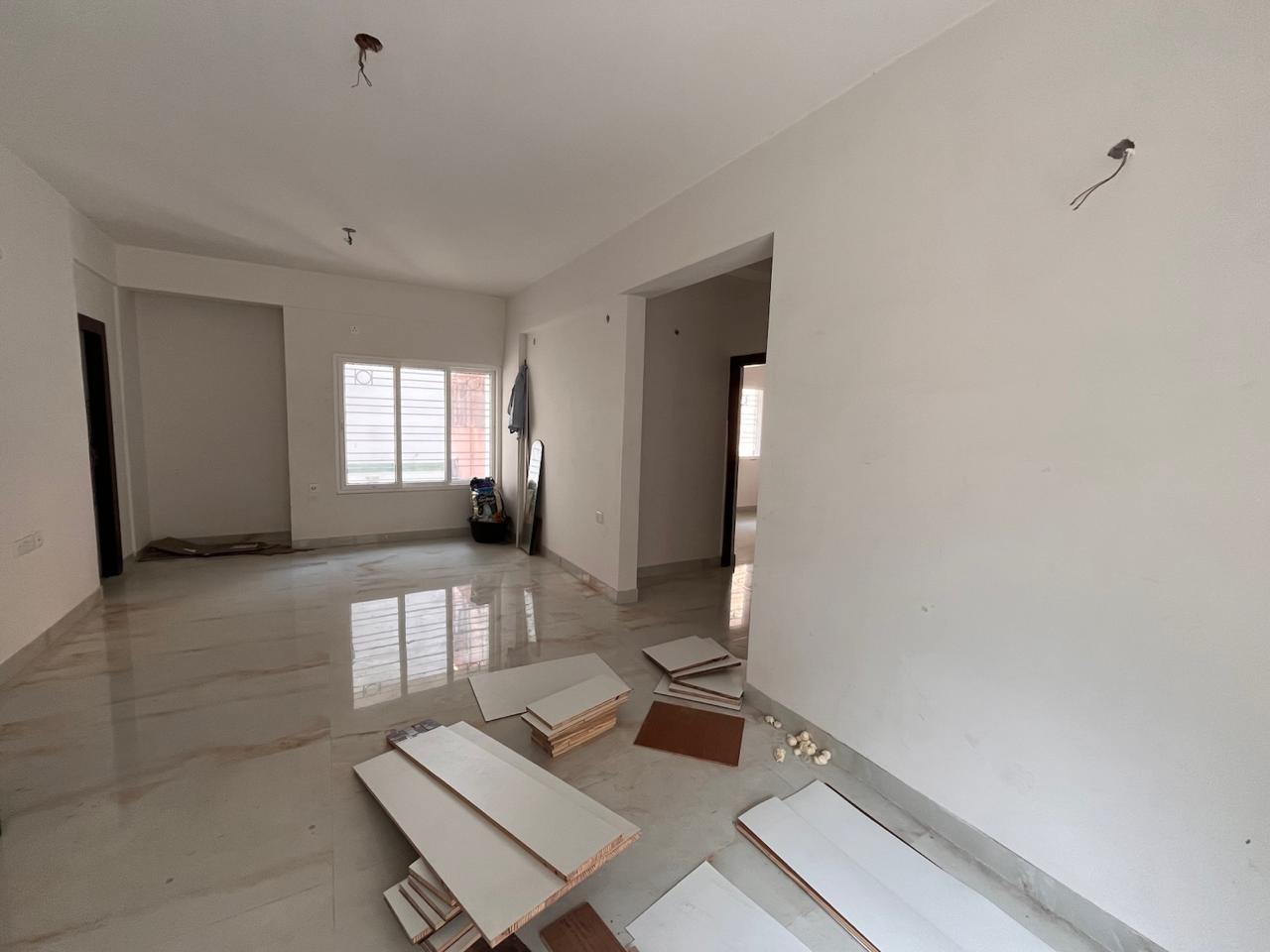 2 BHK Flat in Fern Road Image 1