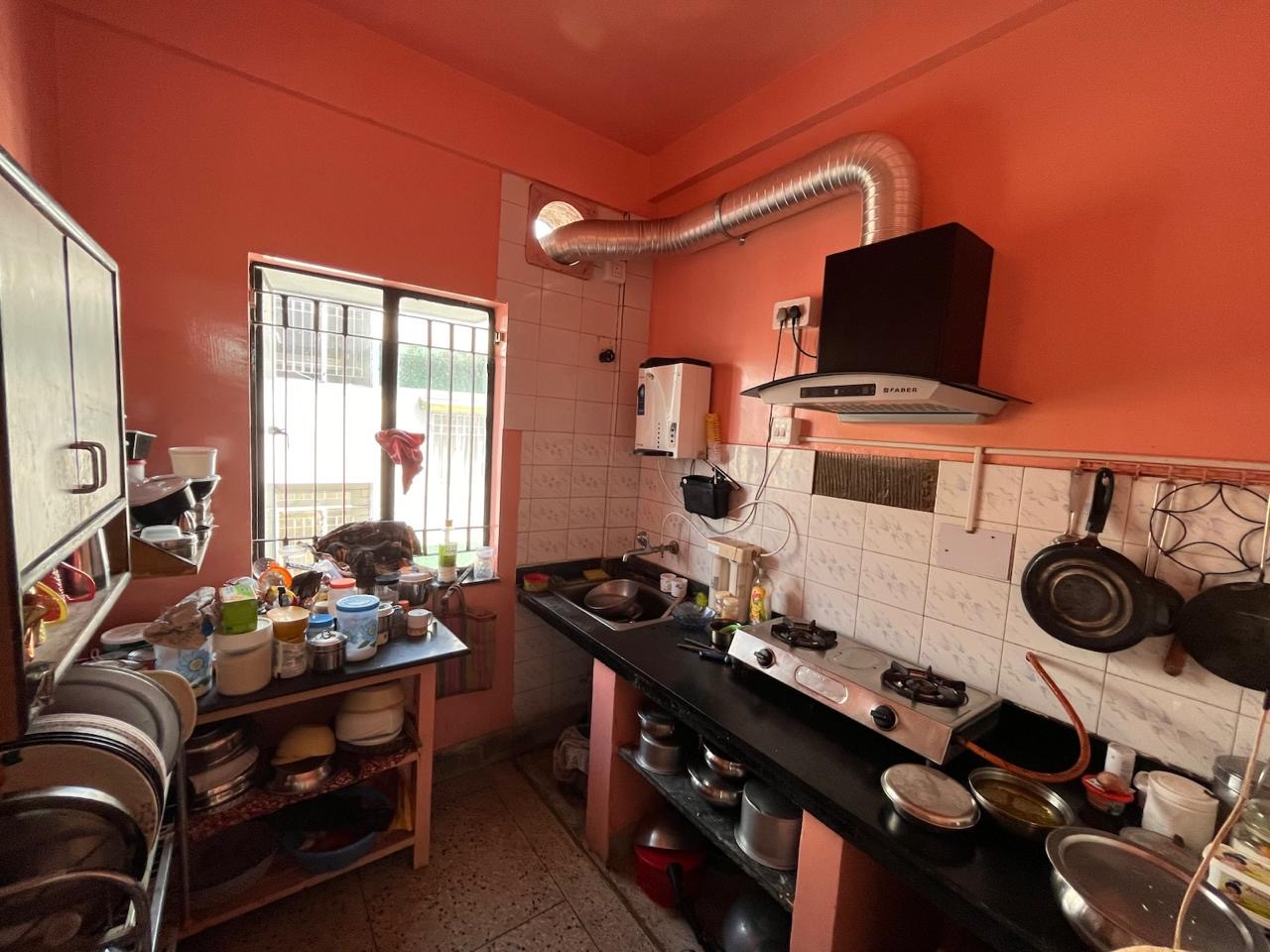 2.5 BHK Flat in Lake Gardens Image 1