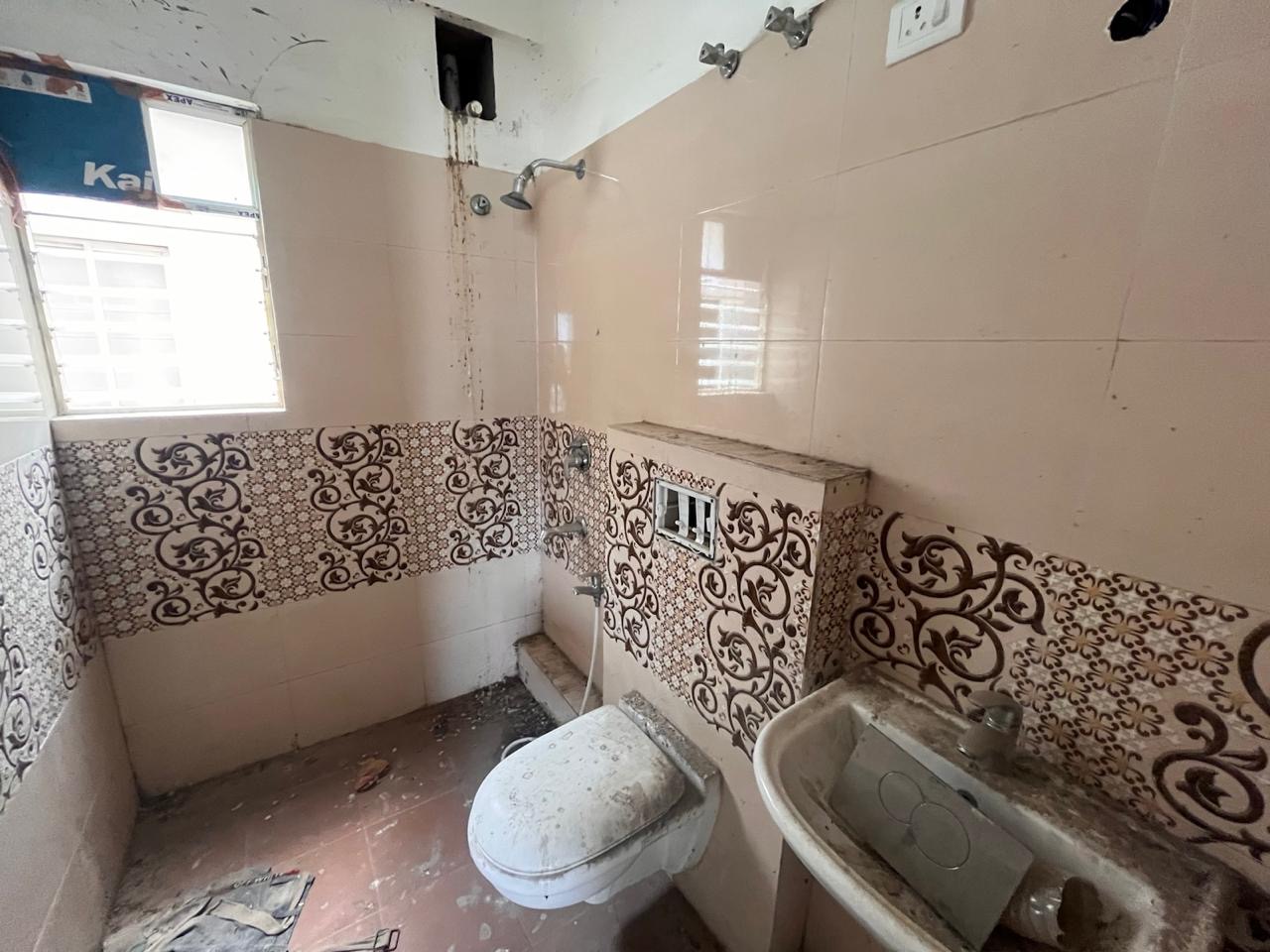 3 BHK Flat in Ambika Icon Image 3