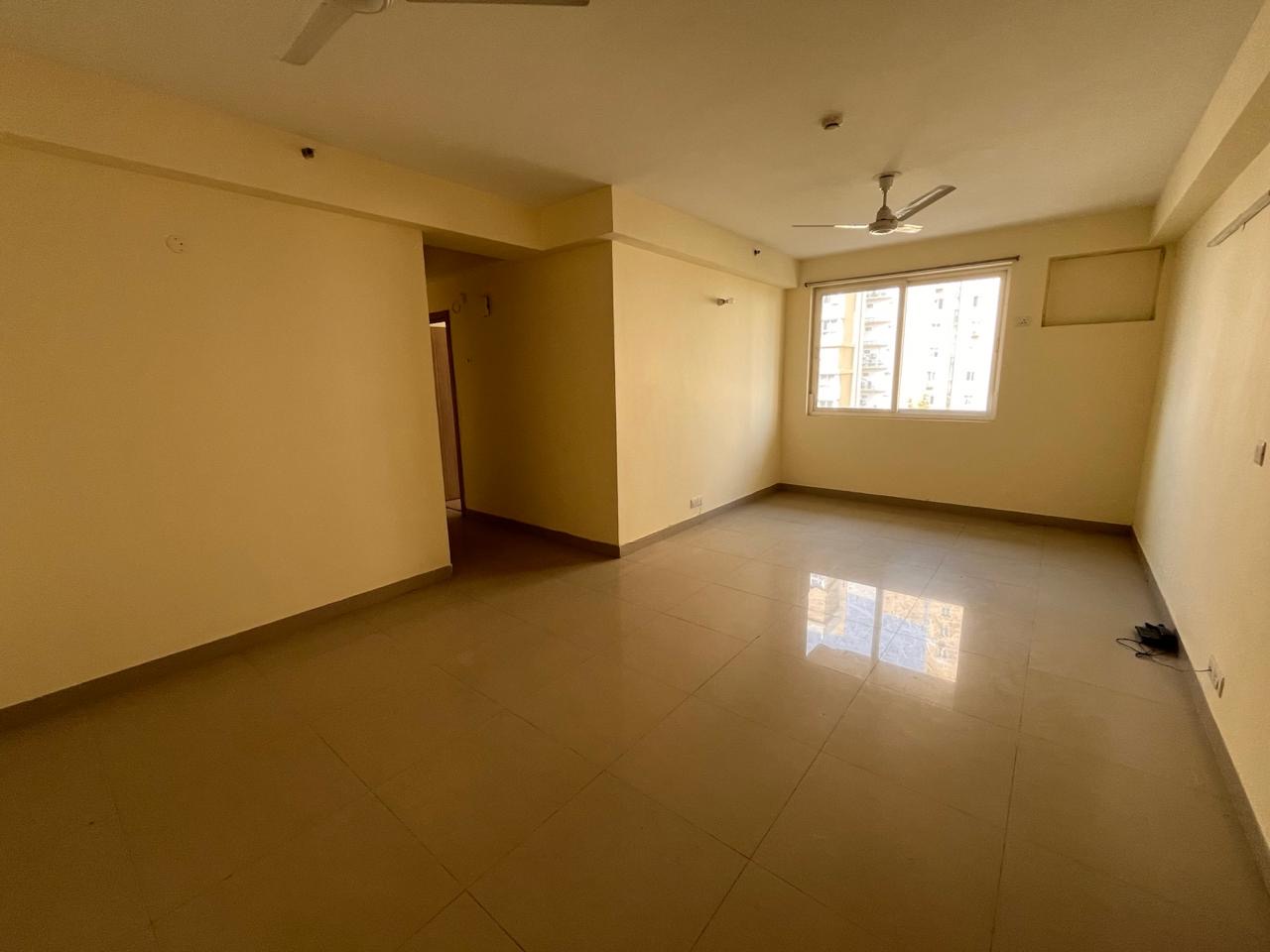 3 BHK in DLF Newtown Heights Image 4
