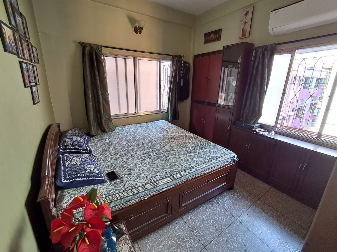 2 BHK Flat Image 5